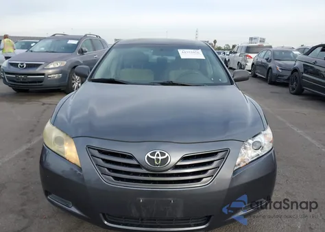 2007 Toyota Camry Le z USA, uszkodzony, nr VIN 4T1BE46K87U510184